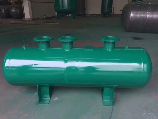 1679991473376569.jpeg 回民回民回民蒸汽分气缸1.jpeg